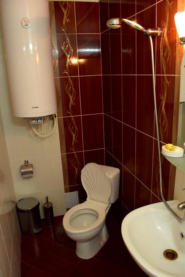 Complex Pele Hotel Zmeitsa Bagian luar foto